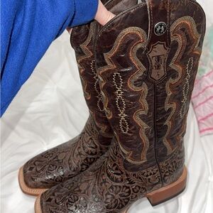 Brown Embroidered Cowboy Boots NEVER WORN